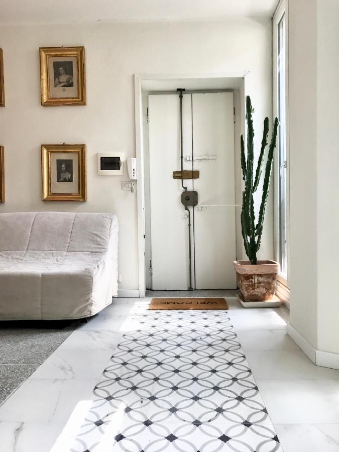 Casa Cairoli Apartment มิลาน ภายนอก รูปภาพ