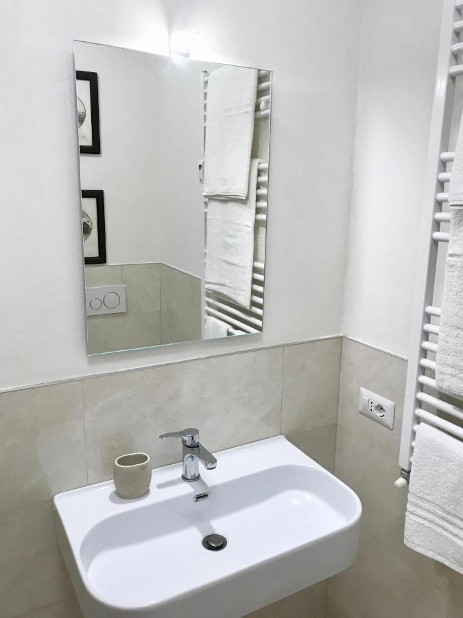 Casa Cairoli Apartment มิลาน ภายนอก รูปภาพ